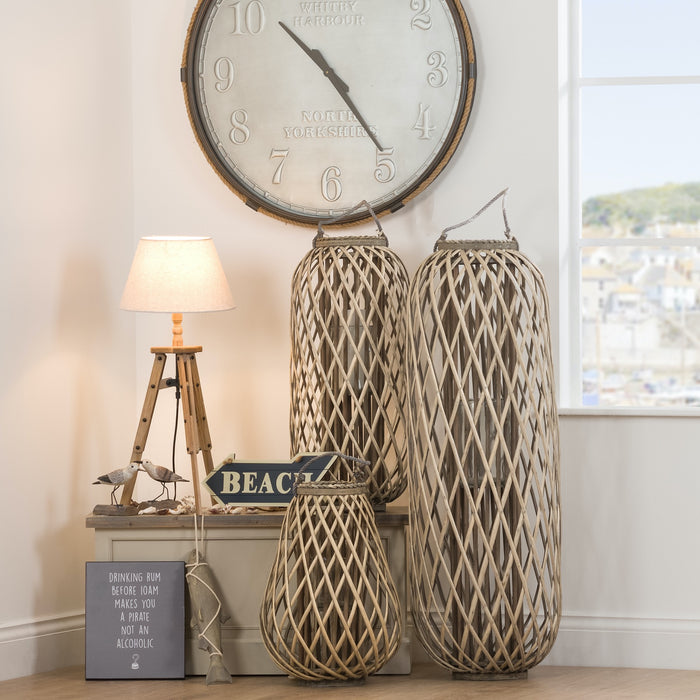 Wooden Tripod Table Lamp