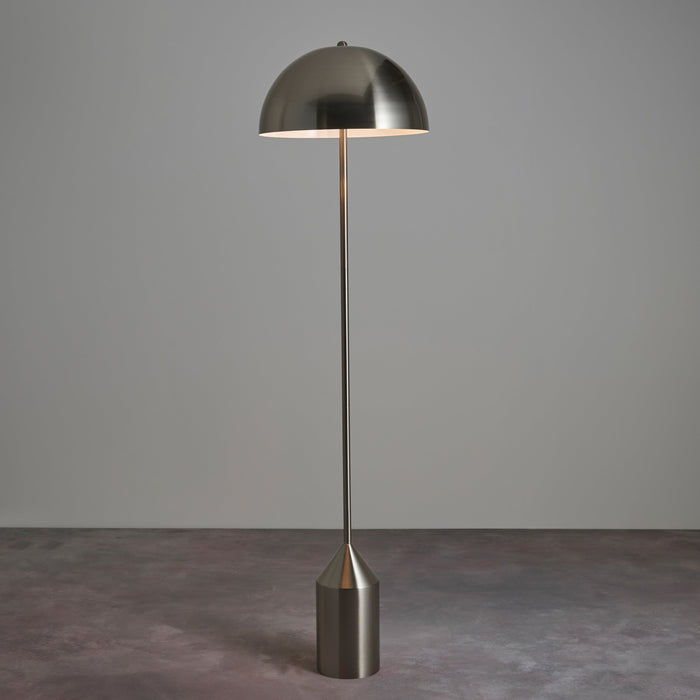 Nova Floor Lamp