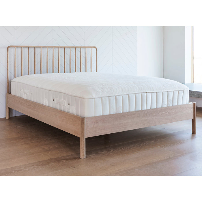 Wycombe Five Foot Spindle Bed