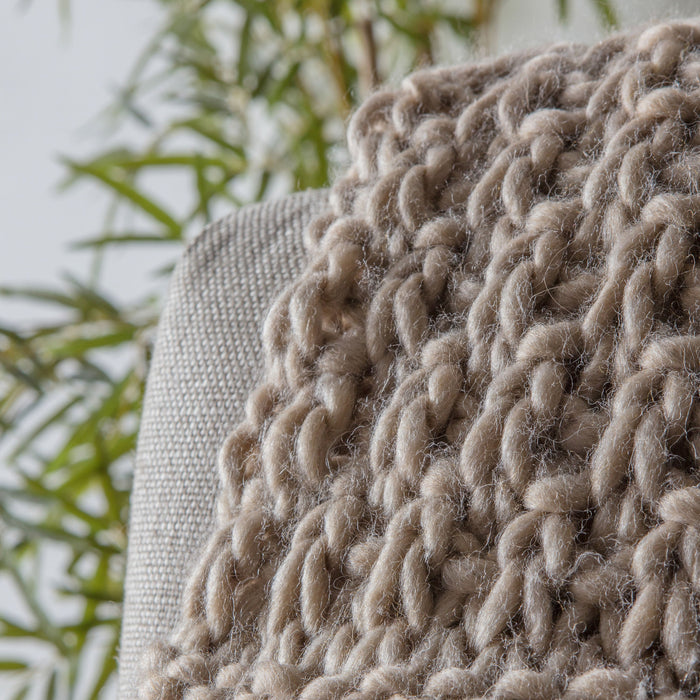 Moss Chunky Knitted Throw Oatmeal