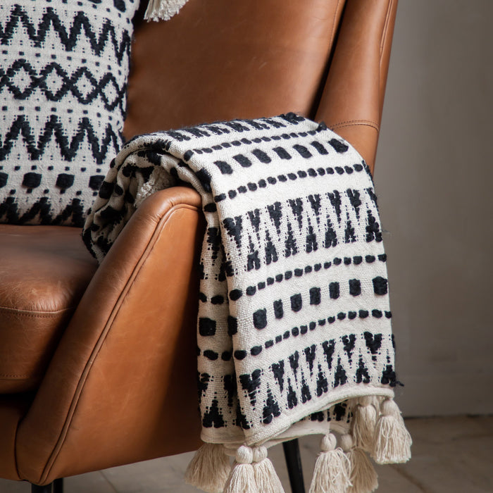 Black & Cream Tufted Throw